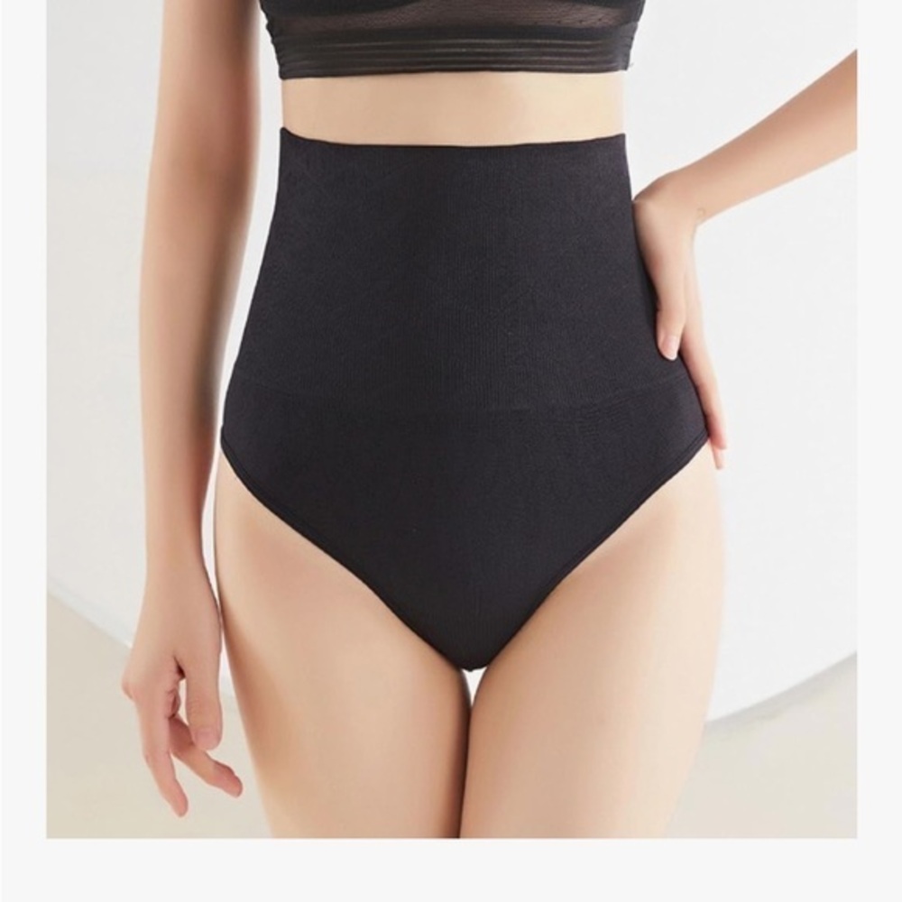 NWOT High-Waisted Black Shapewear Briefs Size S